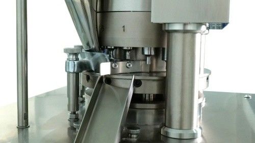 TIANHE ZP15 EU-D Werkzeugmaschine Rotationstablettenpressmaschine Süßigkeiten Medizin fournisseur