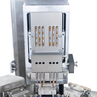 TIANHE Labor Apotheke Kräuterpulver Festgel Kapsel Füllmaschine fournisseur