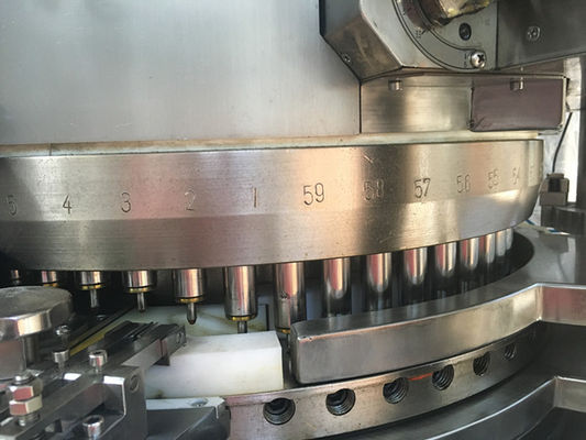 TIANHE Pulver Automatische Hochgeschwindigkeits-Tablettenpressmaschine mit verstellbarem Handrad fournisseur